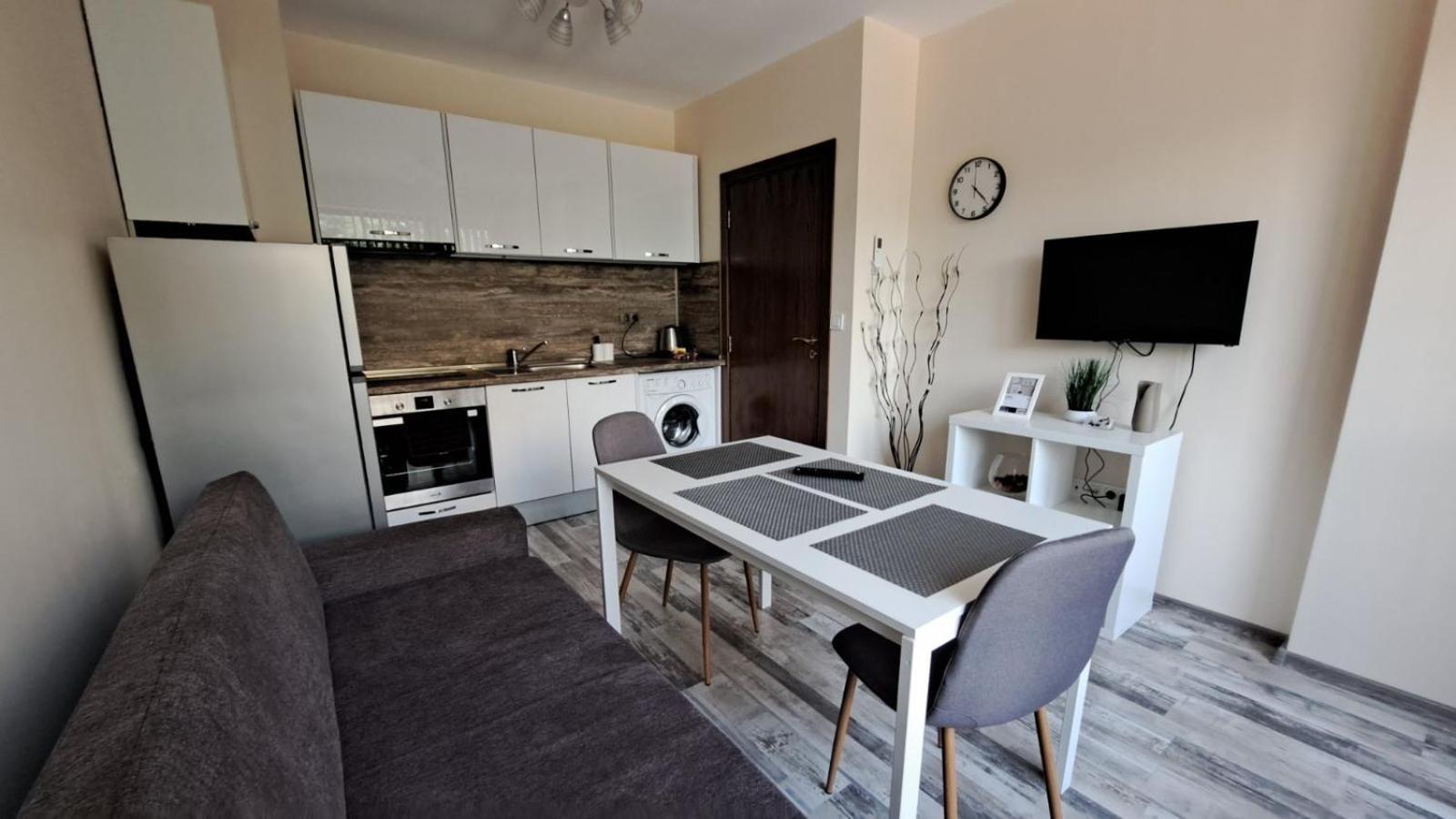 Apartment Hariton 2- Luxury