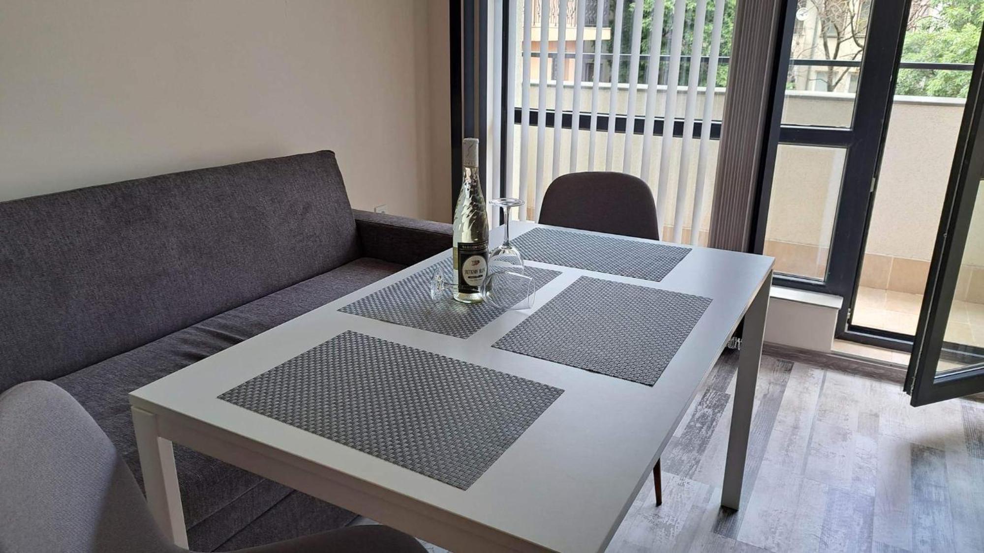 Apartment Hariton 2- Luxury