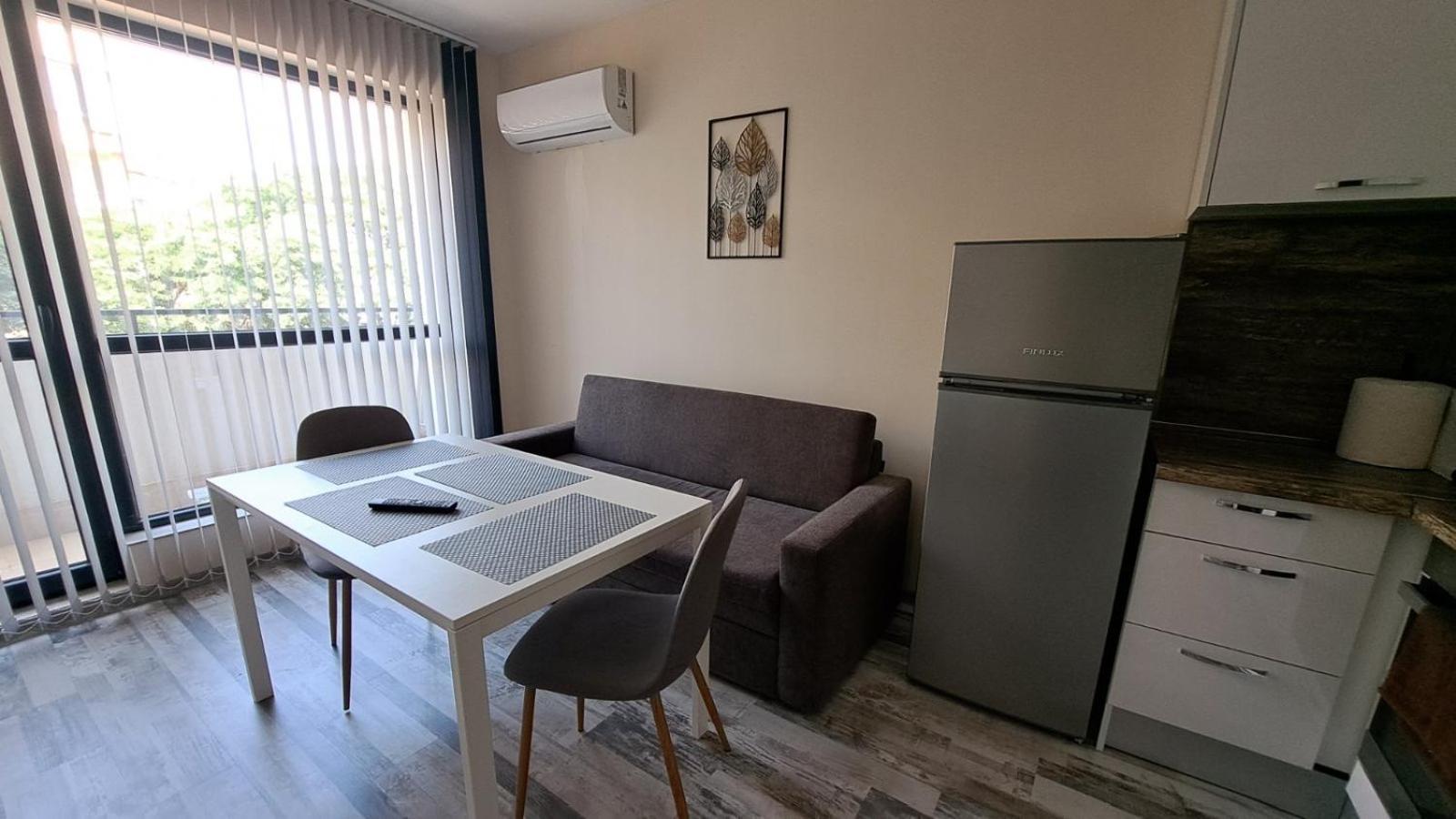 Apartment Hariton 2- Luxury Warna