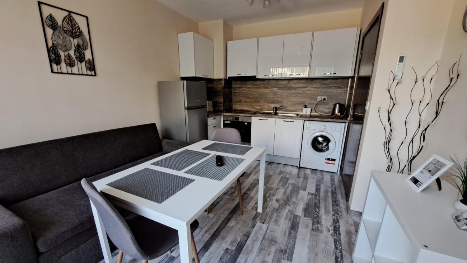 Apartment Hariton 2- Luxury *
